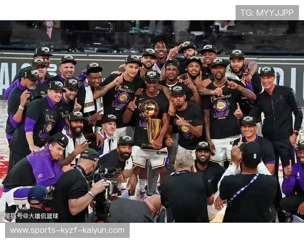 洛杉矶湖人队在2020年总决赛中的表现如何影响詹姆斯的历史地位